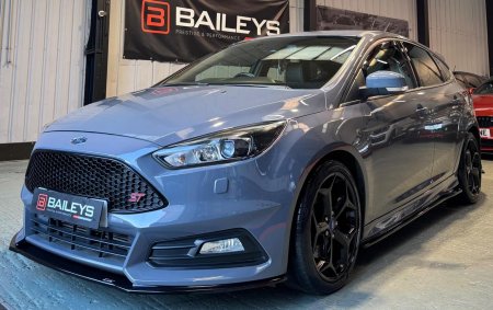 FORD FOCUS 2.0T EcoBoost ST-3 Euro 6 (s/s) 5dr