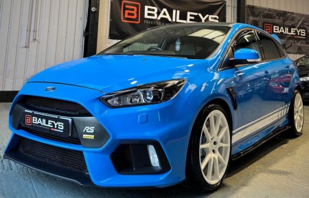 FORD FOCUS 2.3T EcoBoost RS AWD Euro 6 (s/s) 5dr