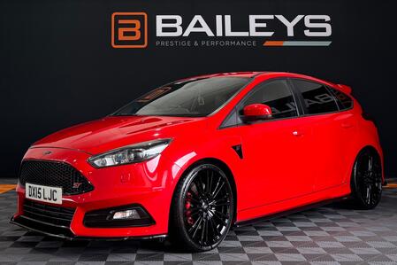 FORD FOCUS 2.0 T EcoBoost ST-3