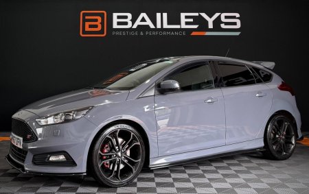FORD FOCUS 2.0T EcoBoost ST-3 Euro 6 (s/s) 5dr
